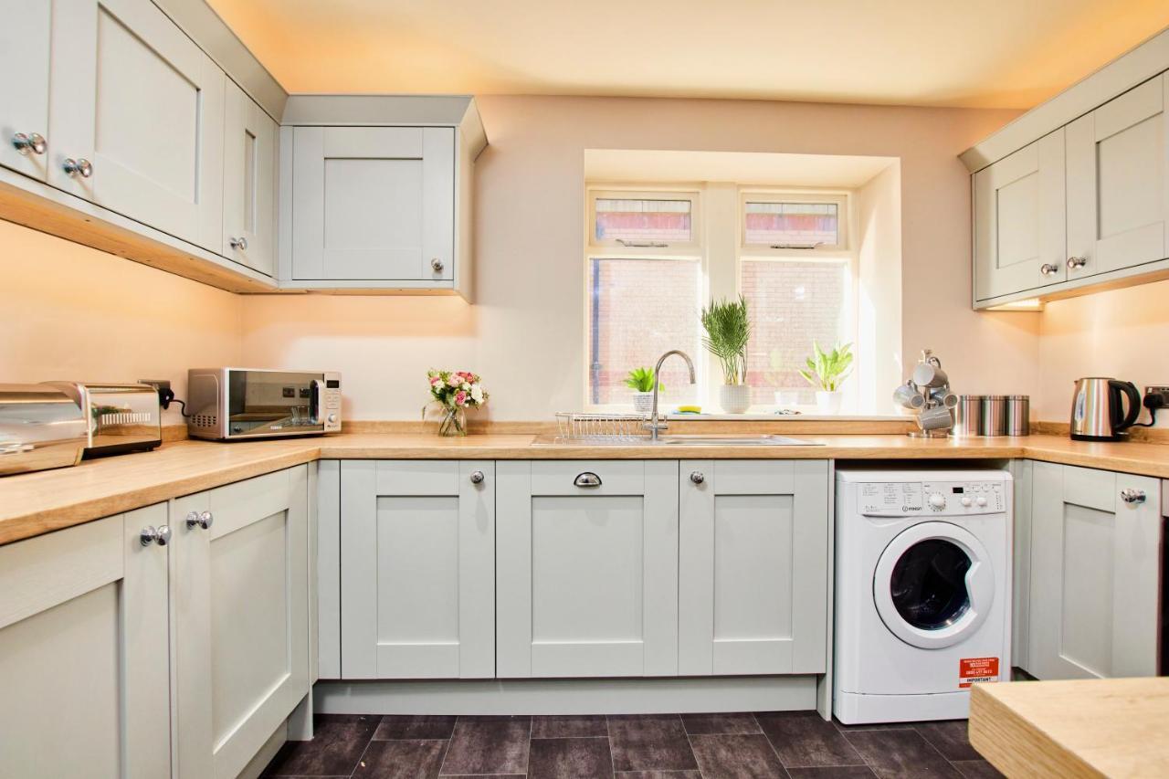 The Stunning Central Harrogate Abode - Sleeps 6 Dış mekan fotoğraf