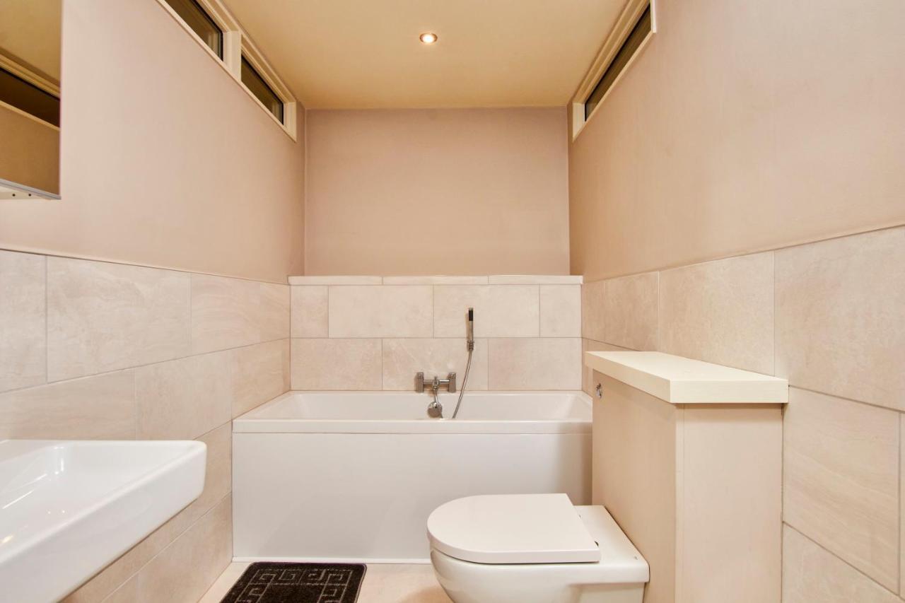 The Stunning Central Harrogate Abode - Sleeps 6 Dış mekan fotoğraf